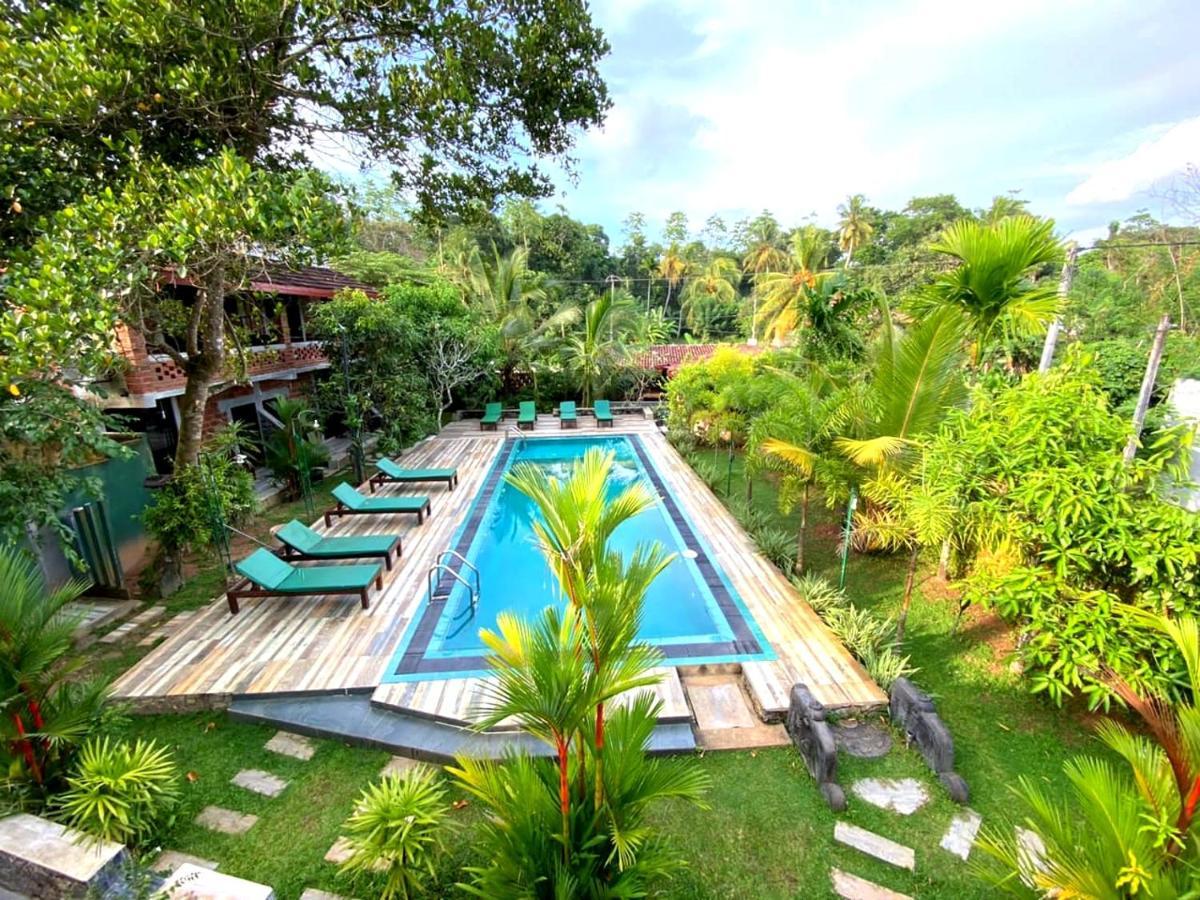 Lavendra Villa Mirissa Exterior foto