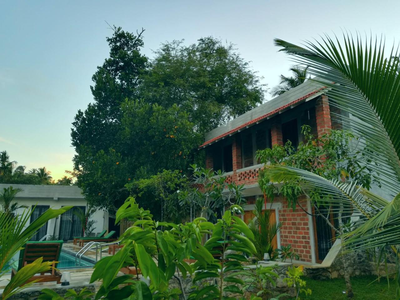 Lavendra Villa Mirissa Exterior foto