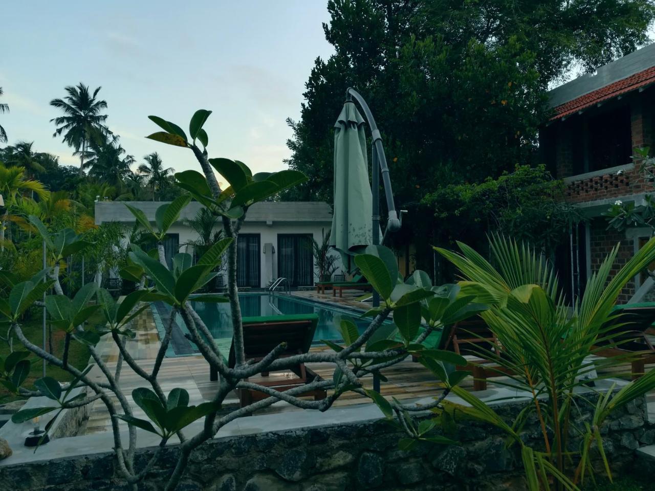Lavendra Villa Mirissa Exterior foto