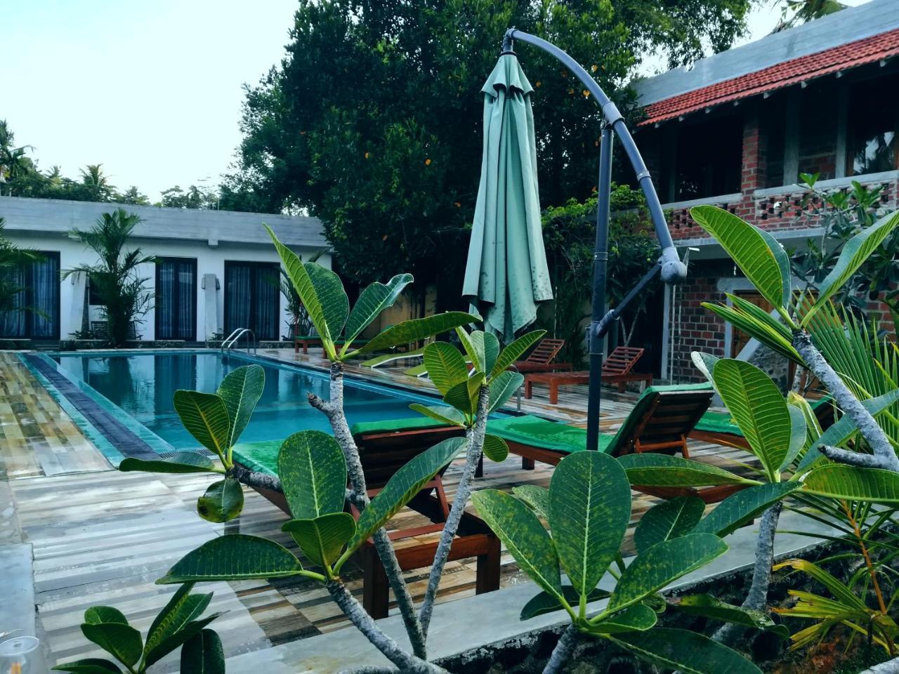 Lavendra Villa Mirissa Exterior foto